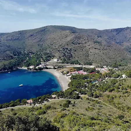 Ciudad De Vacaciones Cala Montjoi-3